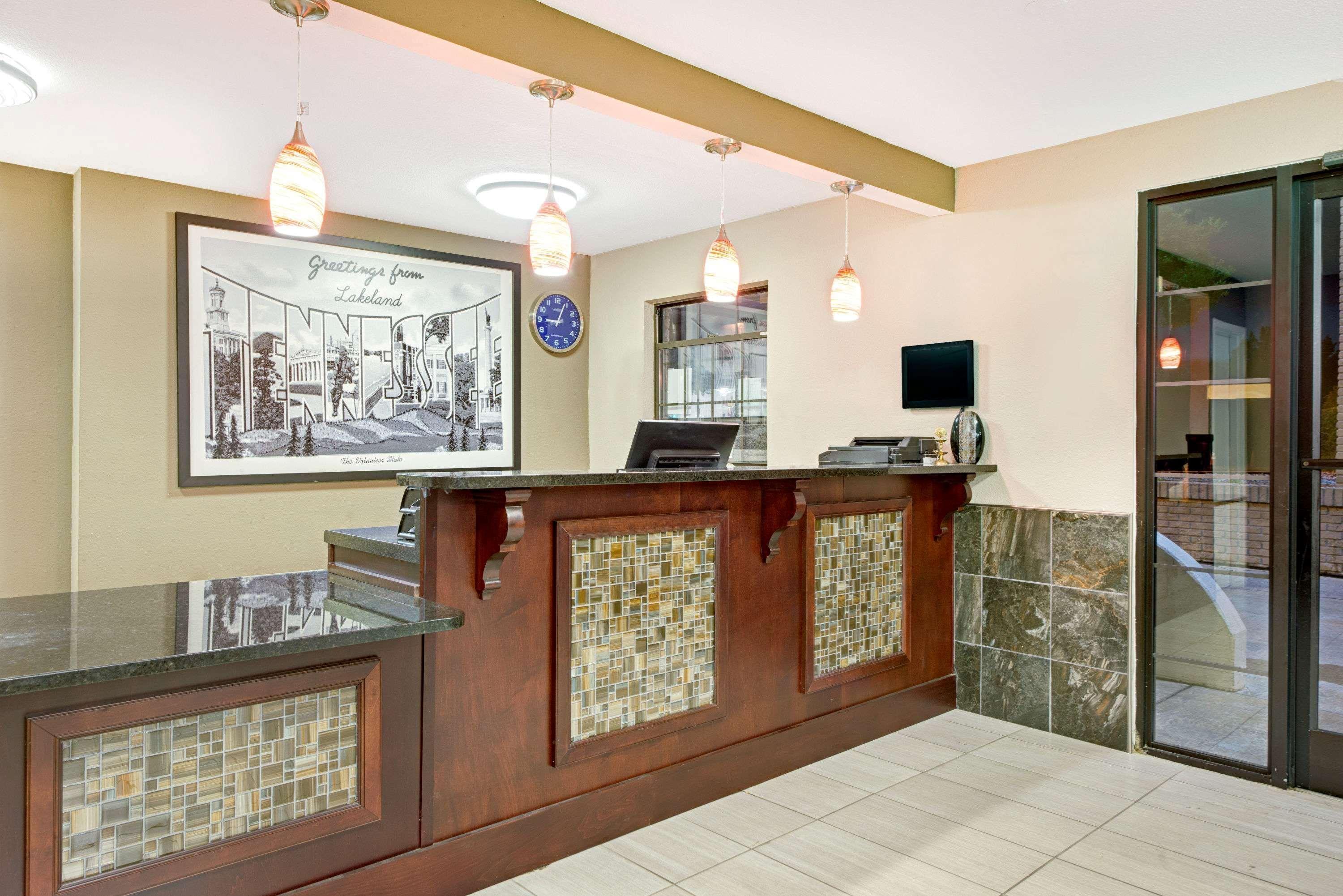 Super 8 By Wyndham Lakeland Экстерьер фото