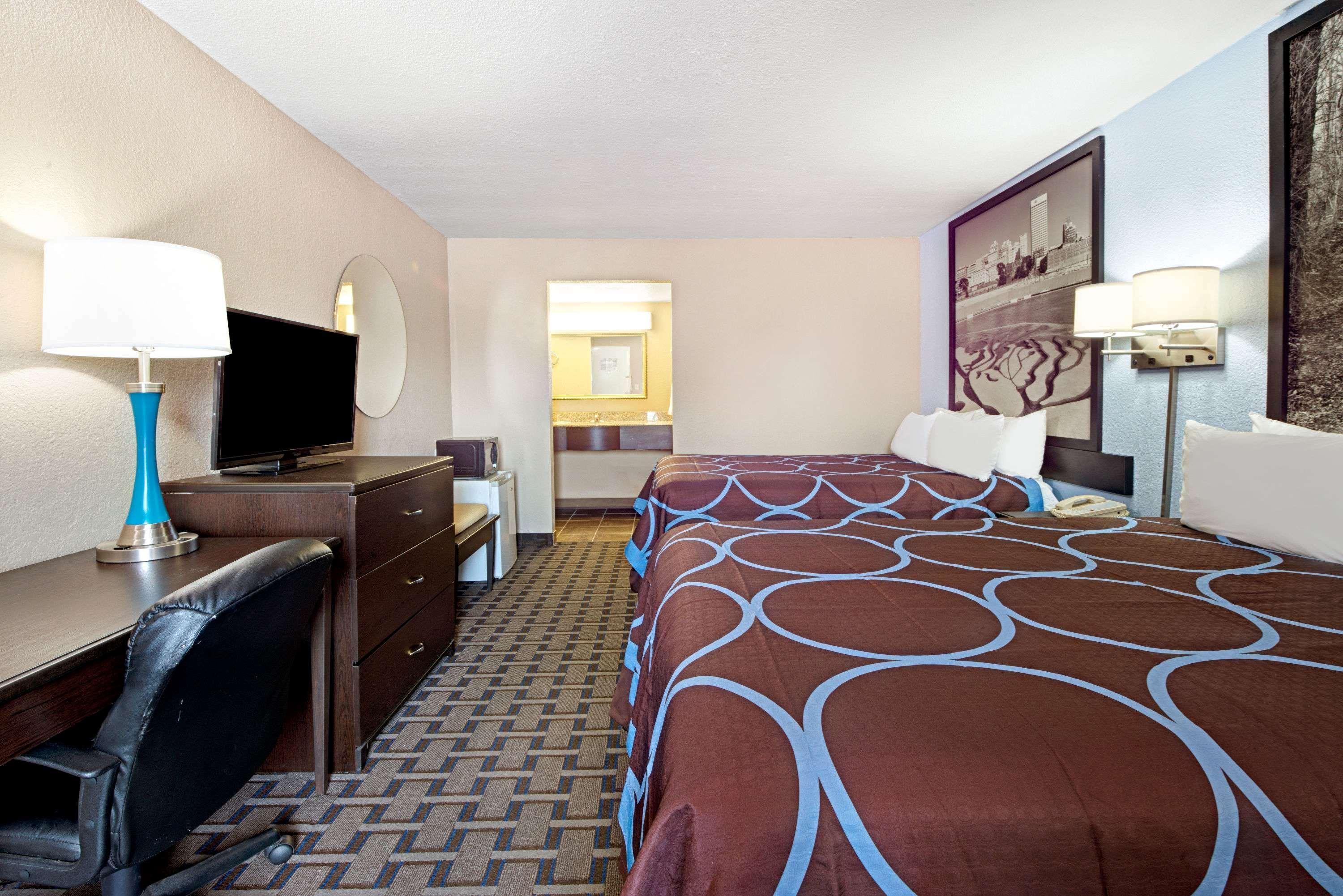 Super 8 By Wyndham Lakeland Экстерьер фото