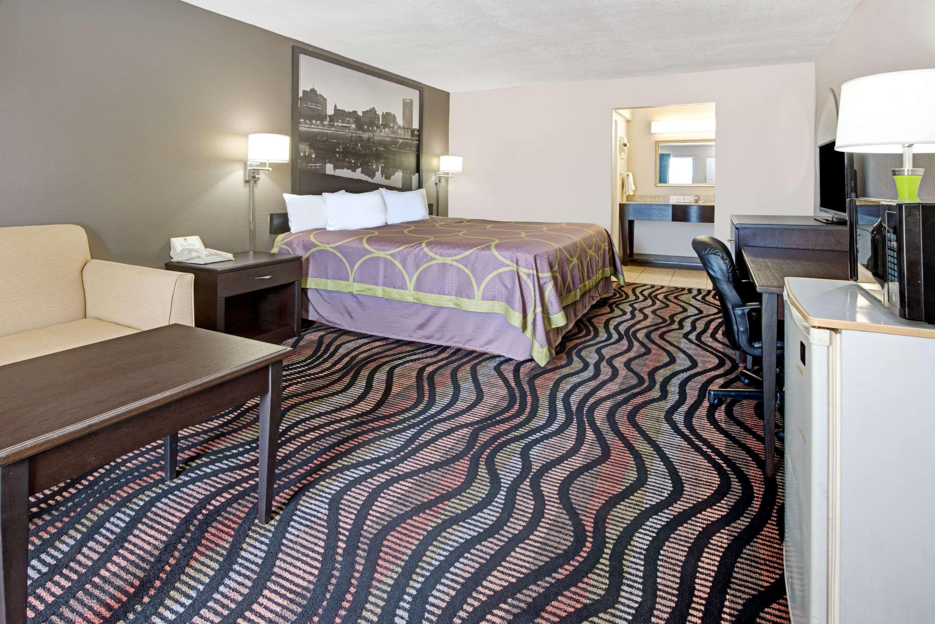 Super 8 By Wyndham Lakeland Экстерьер фото